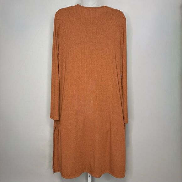 Live To Be Spoiled Knit Tank and Duster Set, Medium - Picture 7 of 16